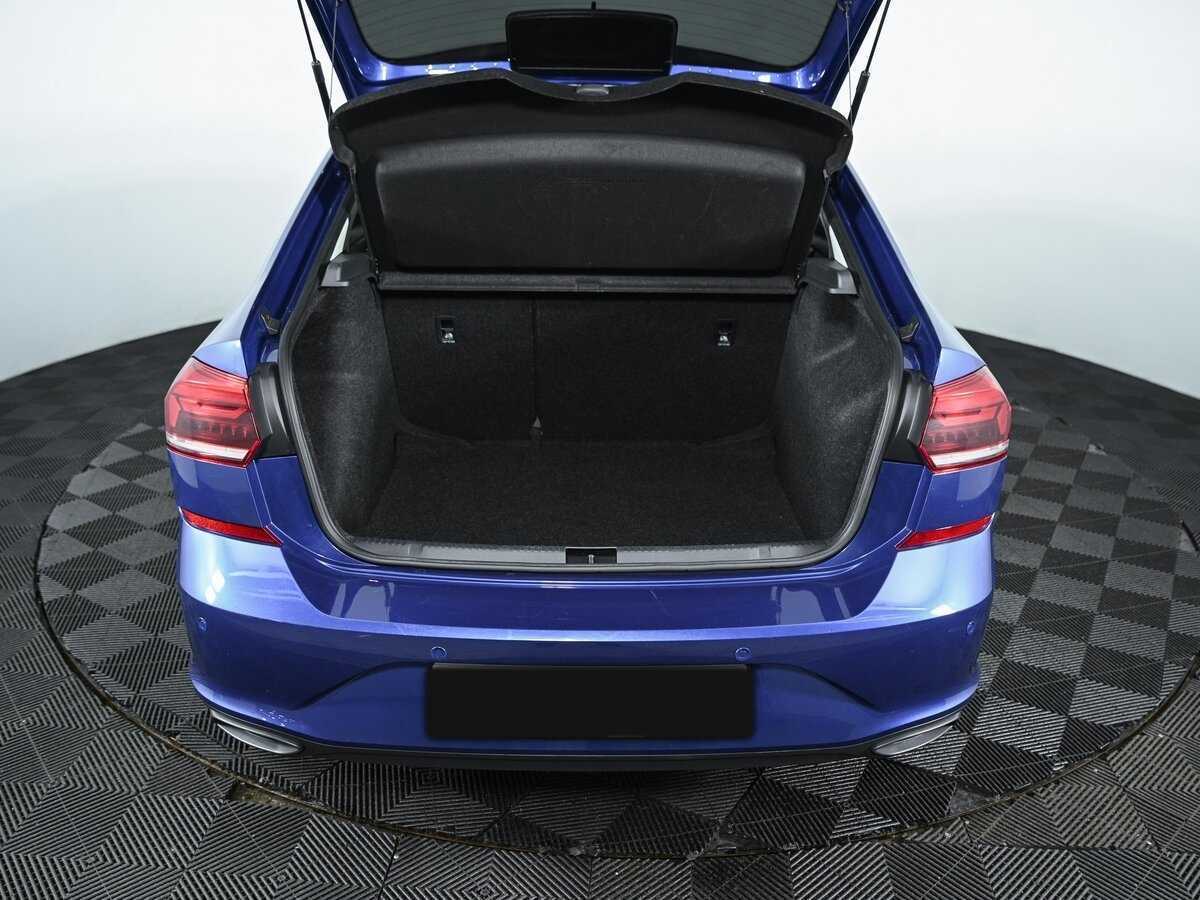 Купить Volkswagen Polo с пробегом. Фото: #13