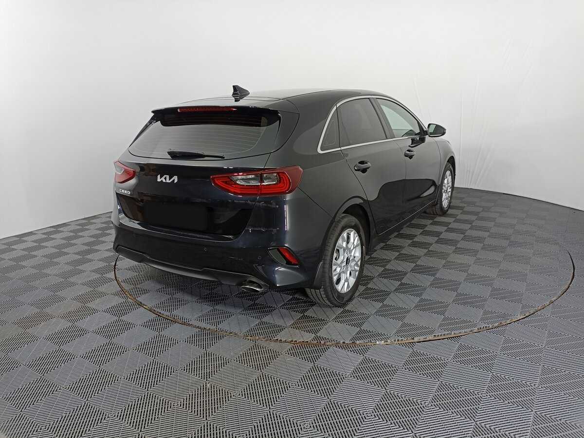 Купить Kia Ceed с пробегом. Фото: #4