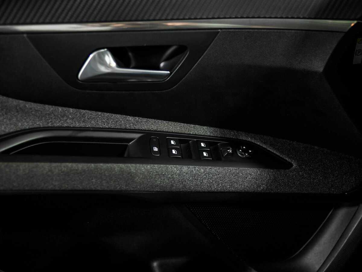 Купить Peugeot 3008 с пробегом. Фото: #10