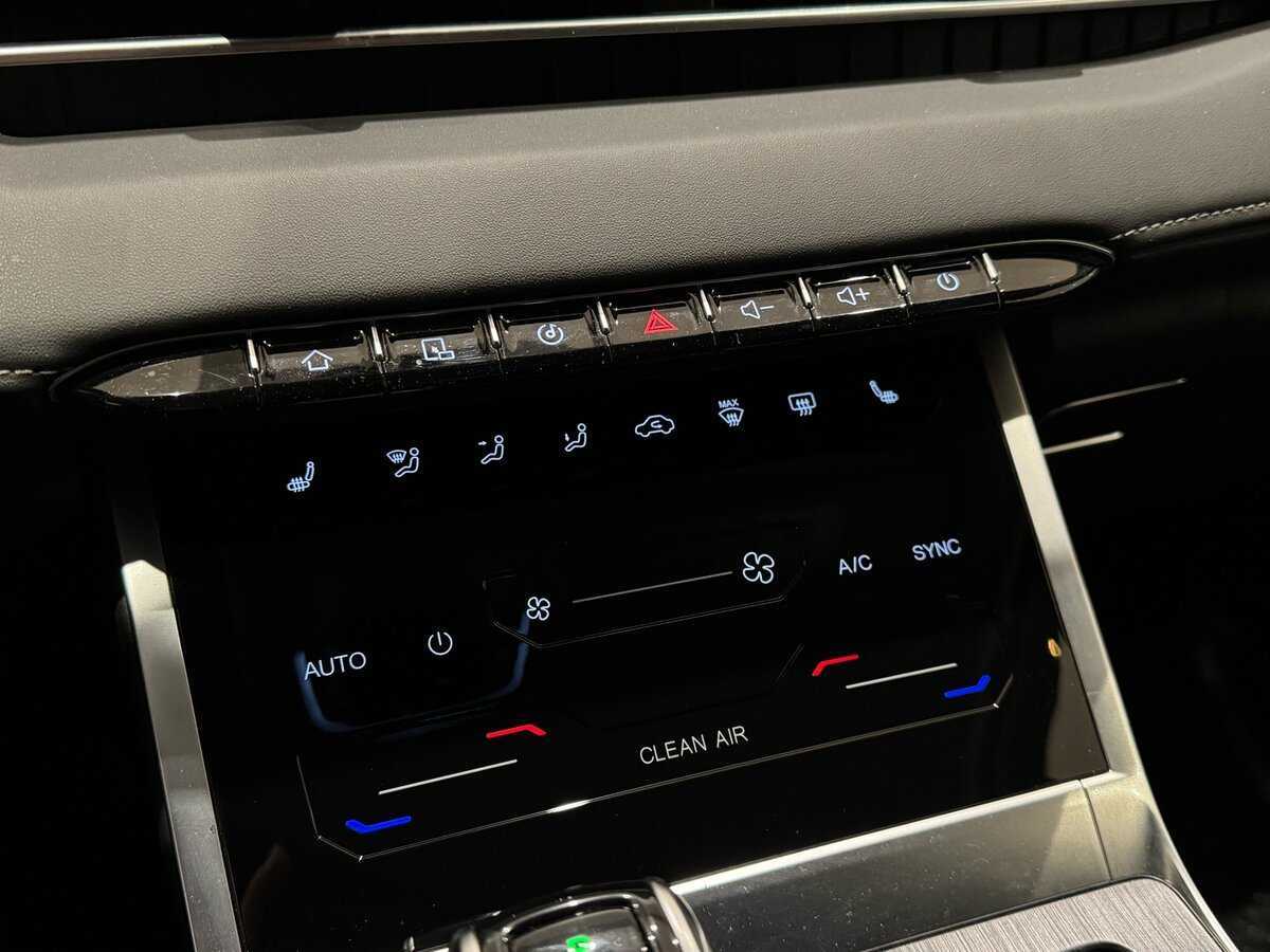 Купить Chery Tiggo 7 Pro Max с пробегом. Фото: #25