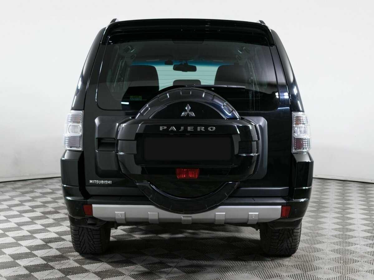 Купить Mitsubishi Pajero с пробегом. Фото: #4