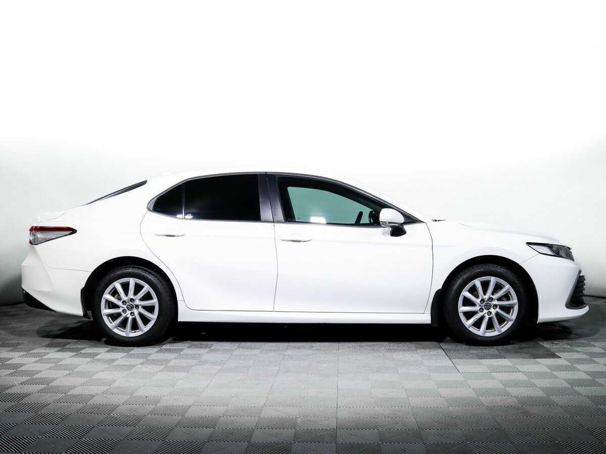 Купить Toyota Camry с пробегом. Фото: #3