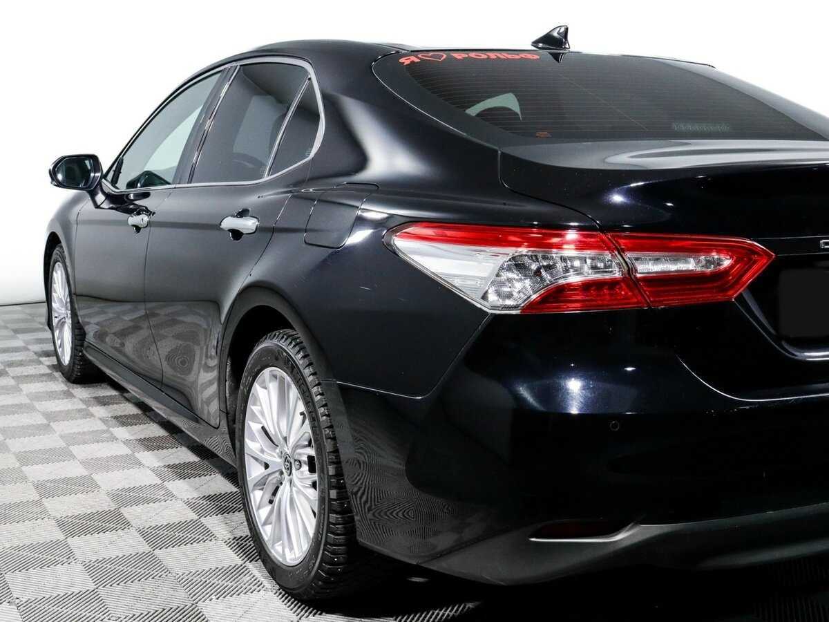 Купить Toyota Camry с пробегом. Фото: #11