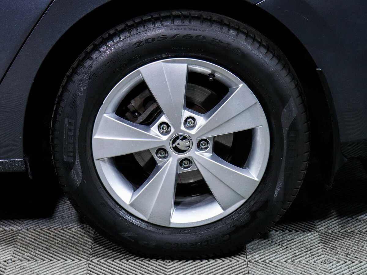 Купить Skoda Octavia с пробегом. Фото: #11