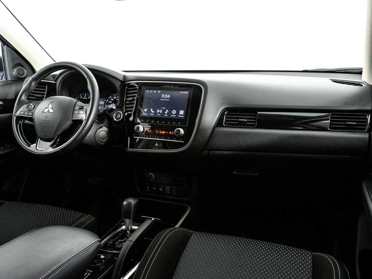 Купить Mitsubishi Outlander с пробегом. Фото: #6