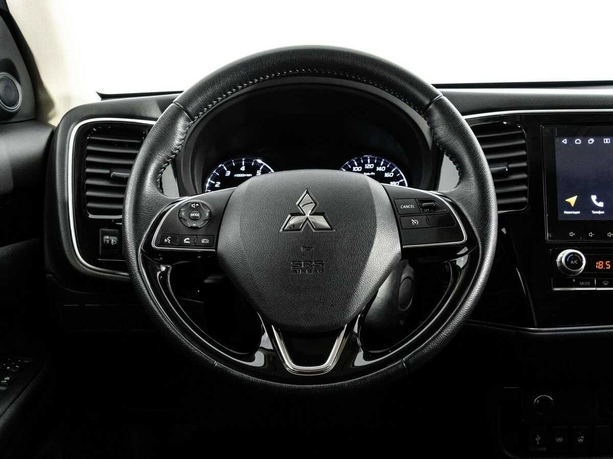 Купить Mitsubishi Outlander с пробегом. Фото: #9