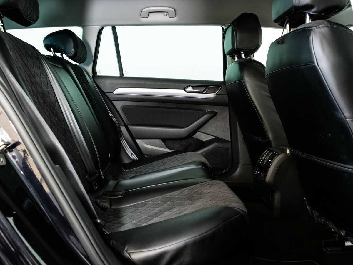 Купить Volkswagen Passat с пробегом. Фото: #18