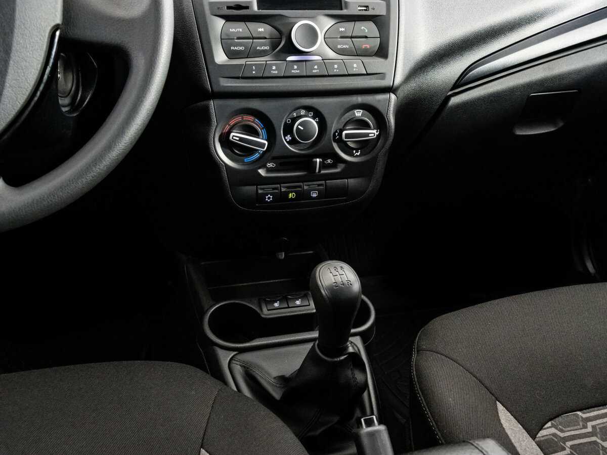 Купить Lada (ВАЗ) Granta с пробегом. Фото: #9