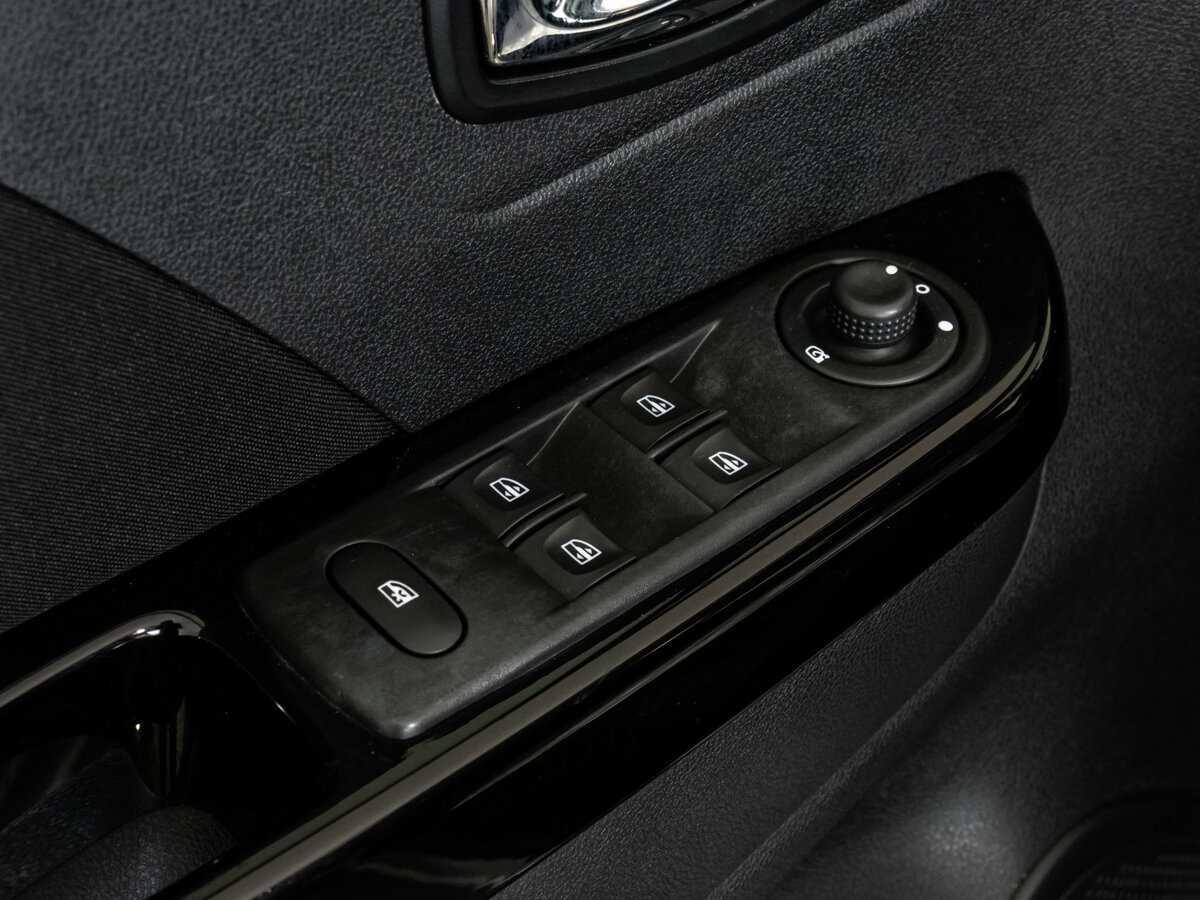 Купить Renault Kaptur с пробегом. Фото: #17