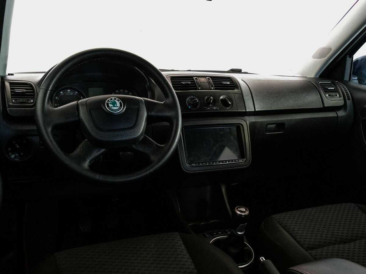 Купить Skoda Fabia с пробегом. Фото: #10