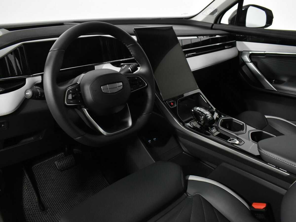 Купить Geely Atlas с пробегом. Фото: #8