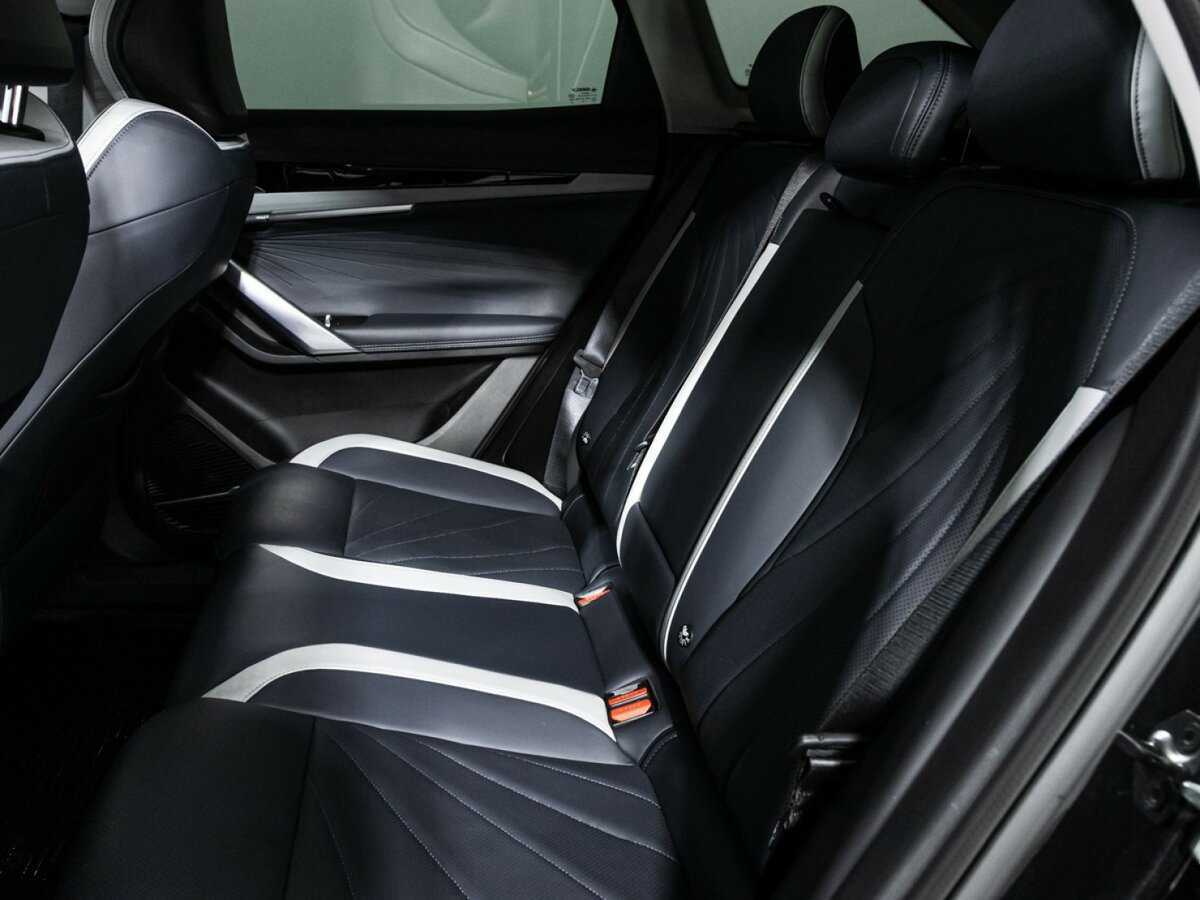 Купить Geely Atlas с пробегом. Фото: #9