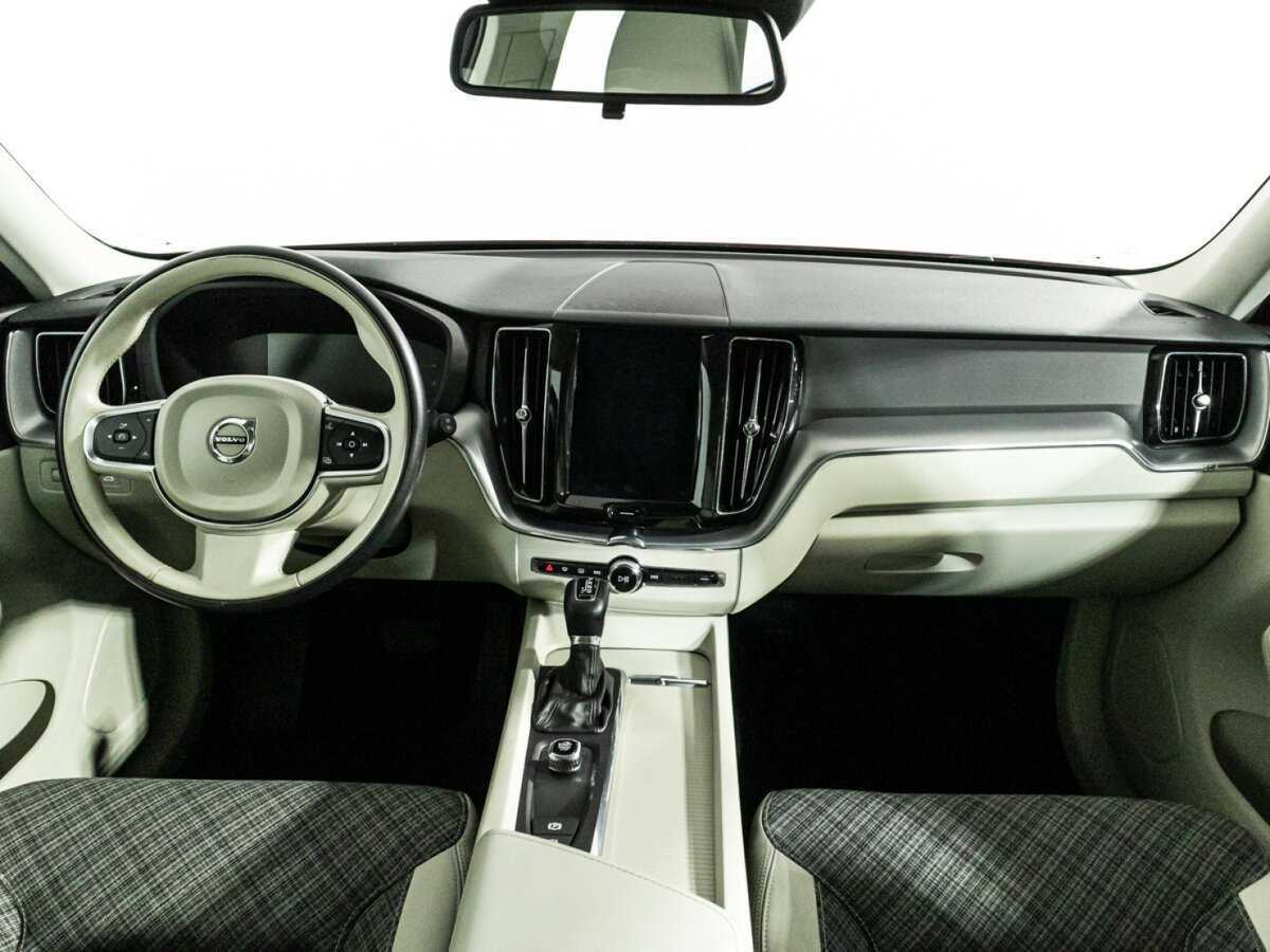 Купить Volvo XC60 с пробегом. Фото: #12