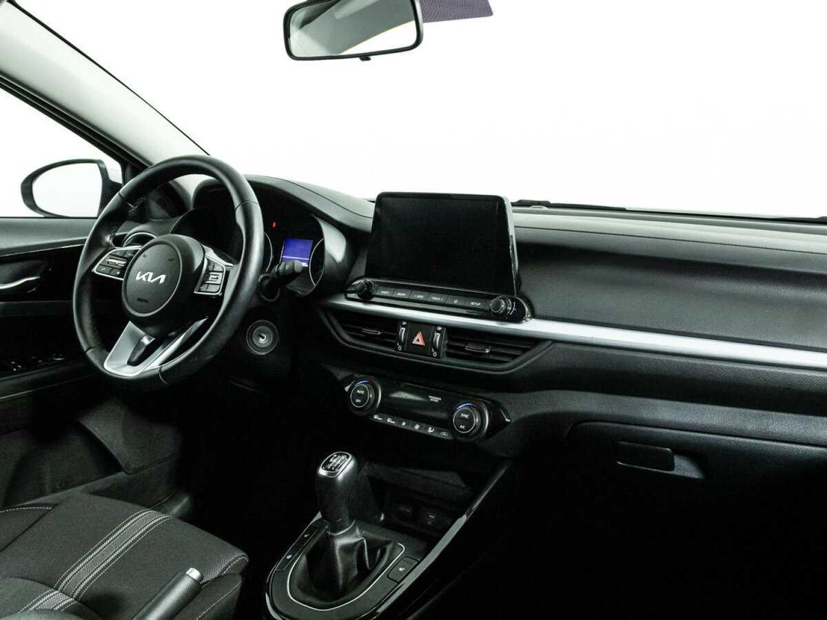 Купить Kia Cerato с пробегом. Фото: #8