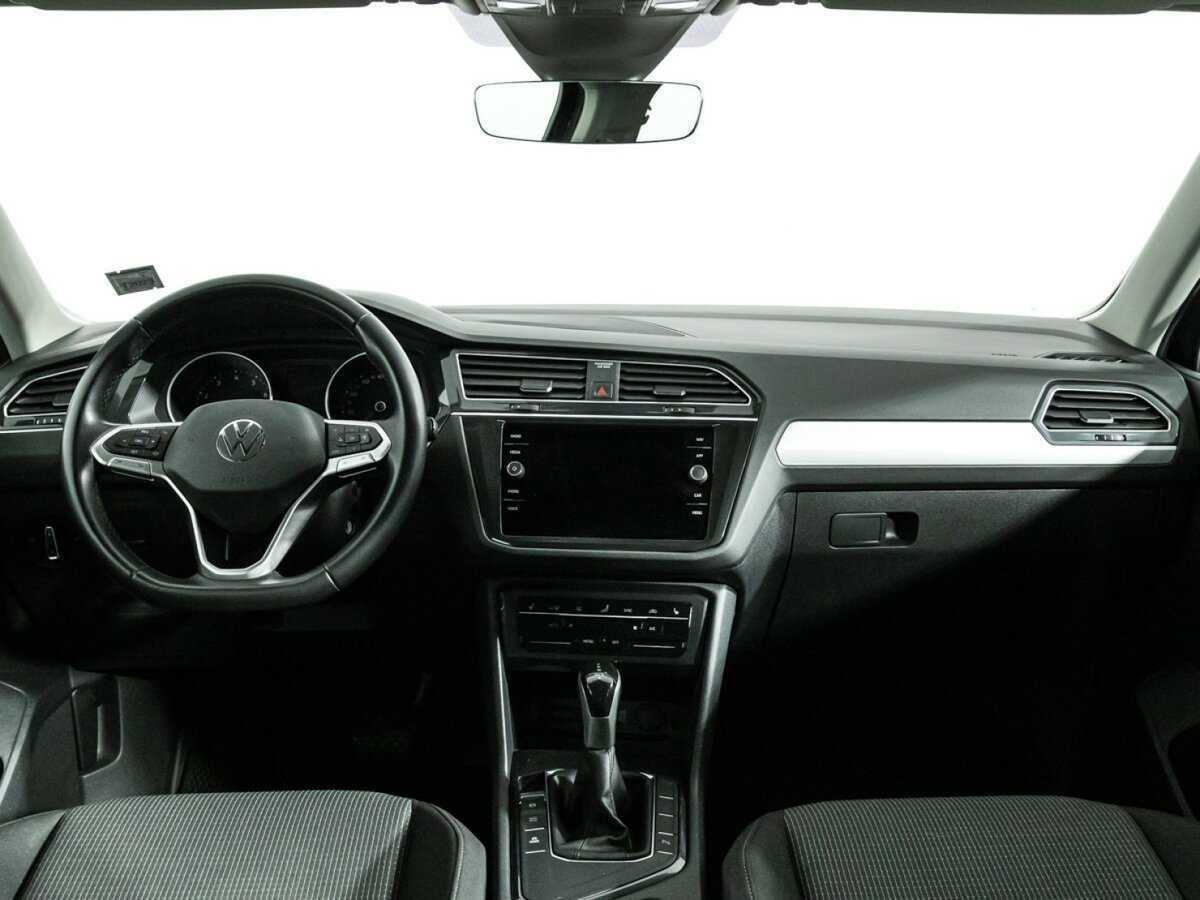 Купить Volkswagen Tiguan с пробегом. Фото: #12