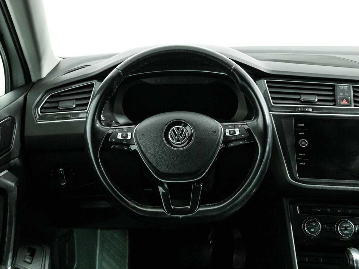 Купить Volkswagen Tiguan с пробегом. Фото: #20