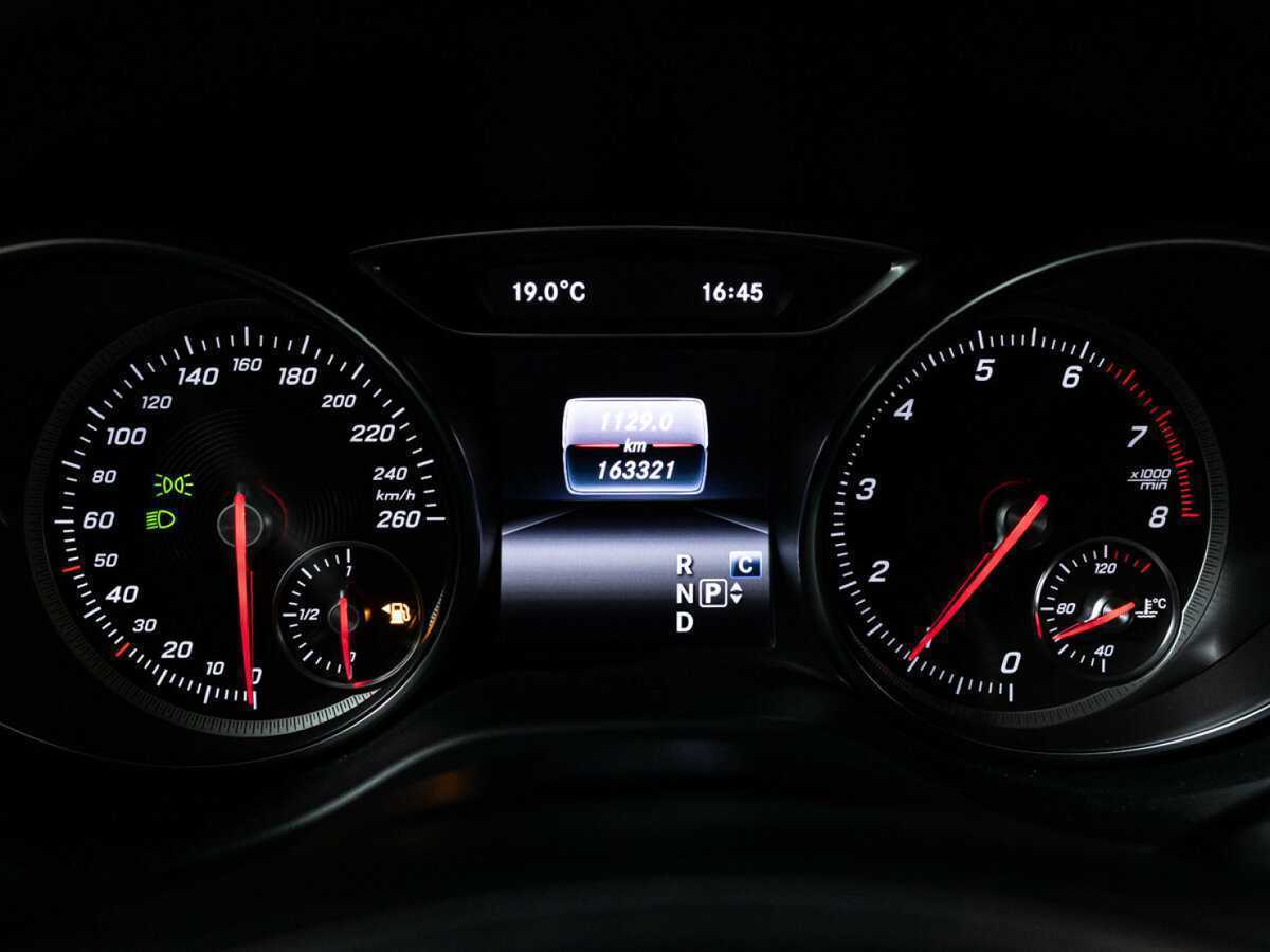 Купить Mercedes-Benz CLA с пробегом. Фото: #11