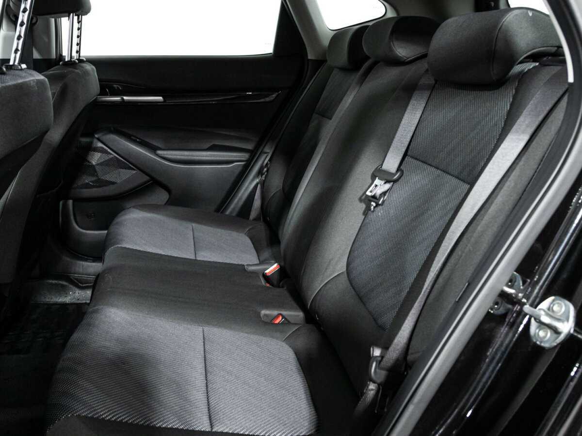 Купить Kia Seltos с пробегом. Фото: #10