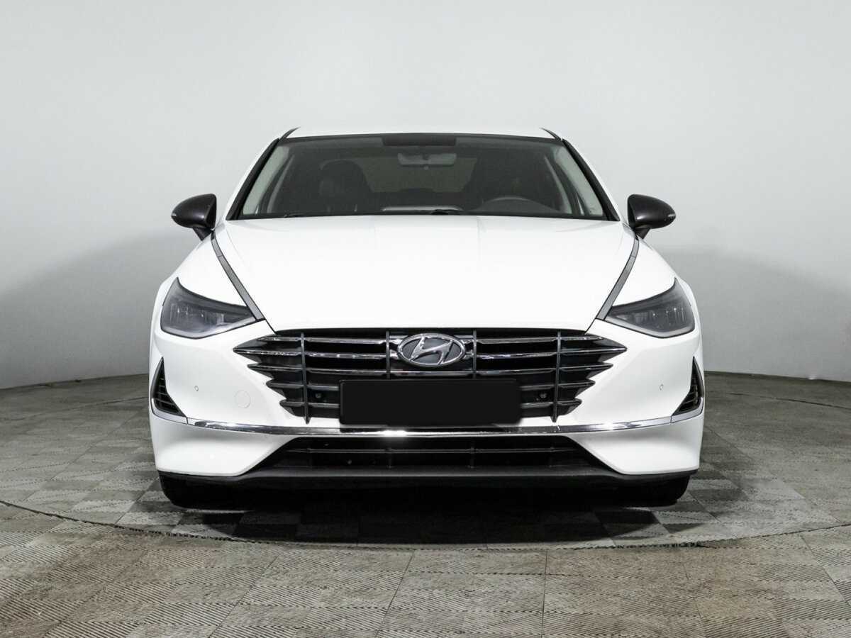 Купить Hyundai Sonata с пробегом. Фото: #1