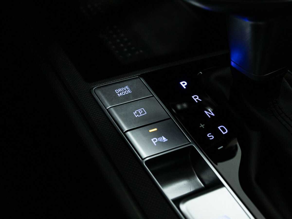 Купить Hyundai Elantra с пробегом. Фото: #18