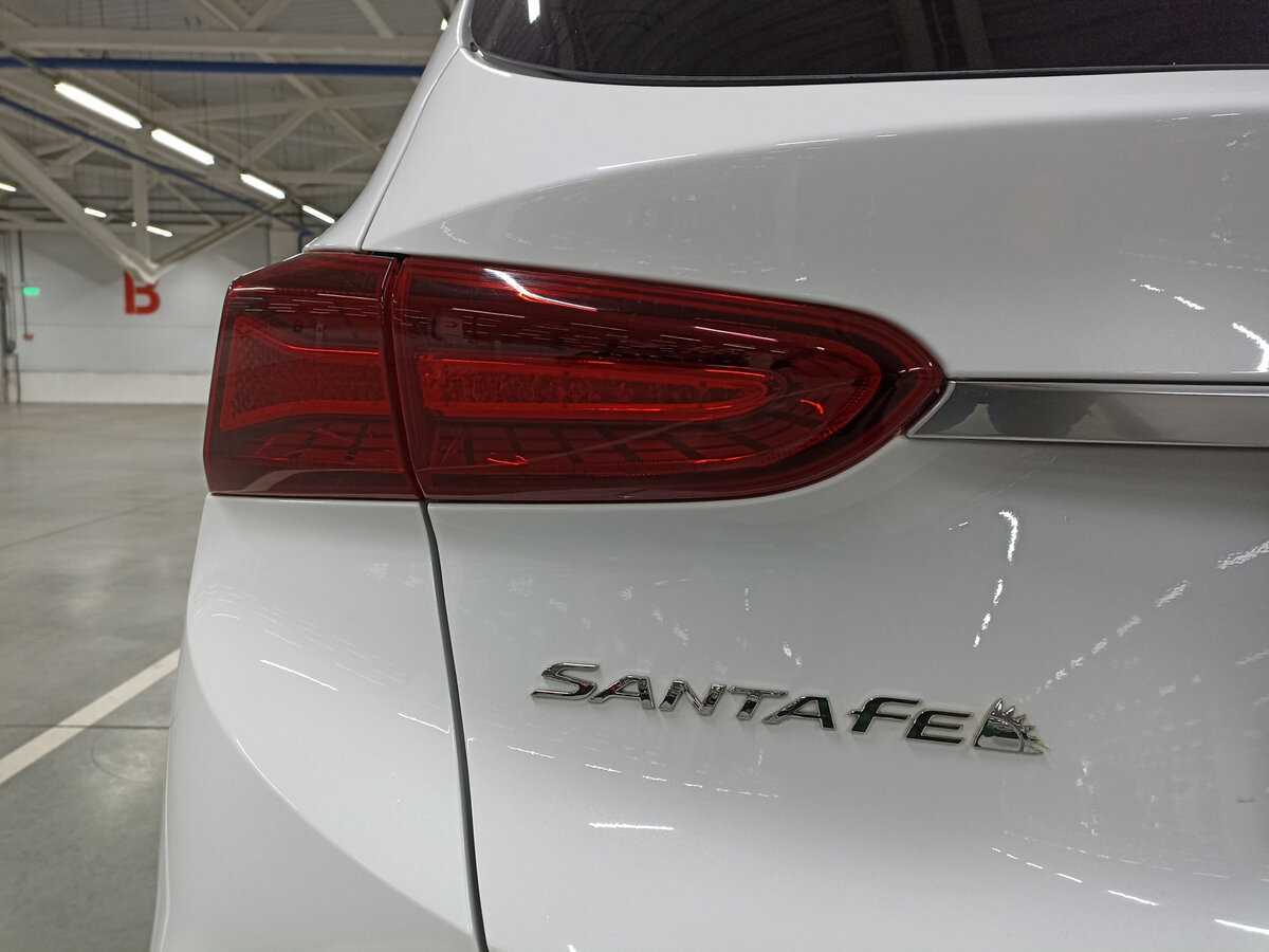 Купить Hyundai Santa Fe с пробегом. Фото: #8