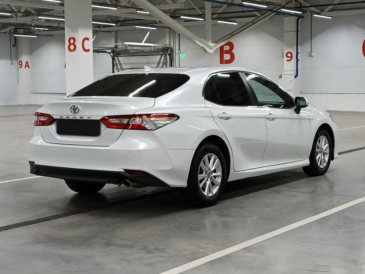Купить Toyota Camry с пробегом. Фото: #4