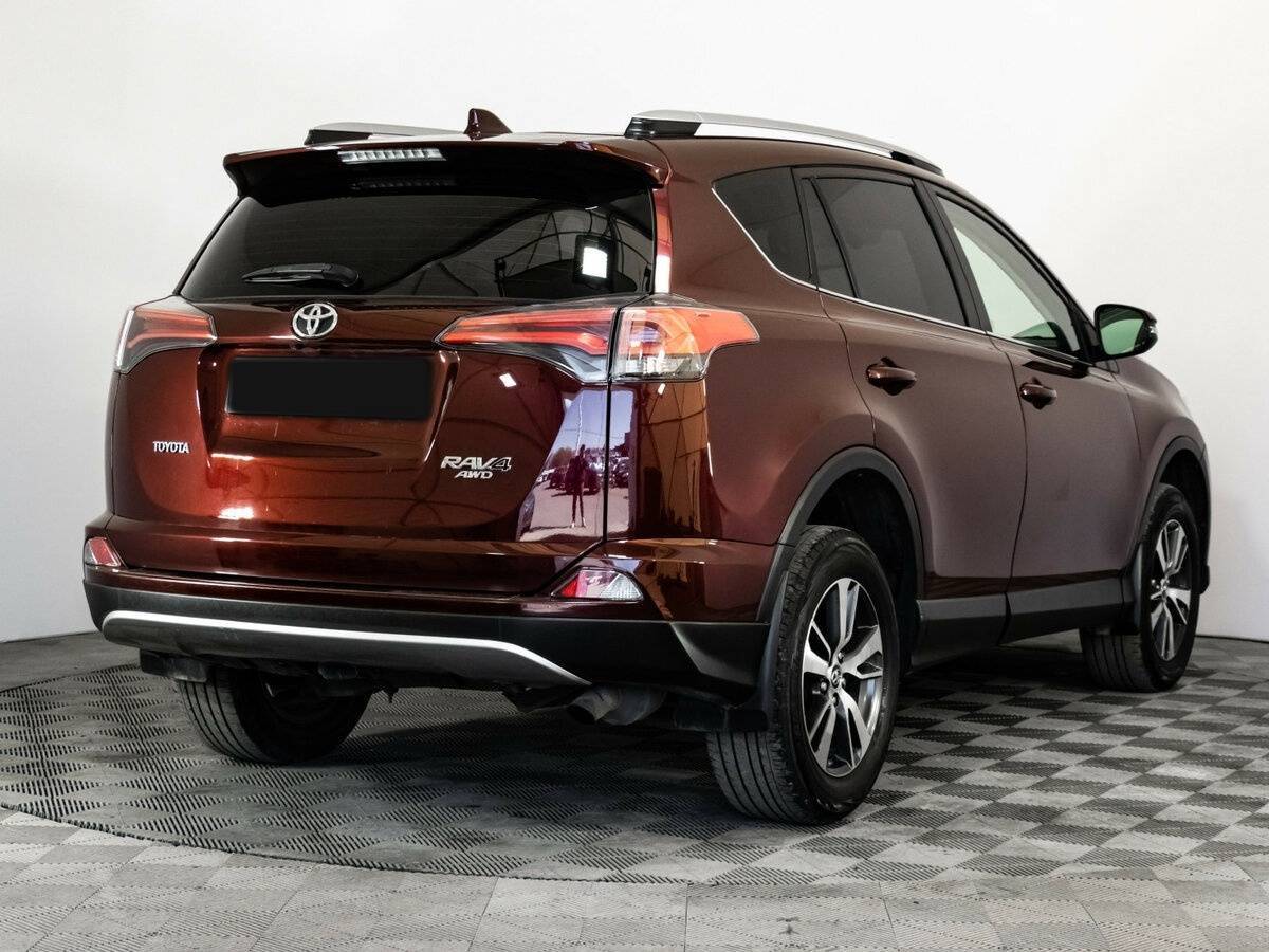 Купить Toyota RAV4 с пробегом. Фото: #3