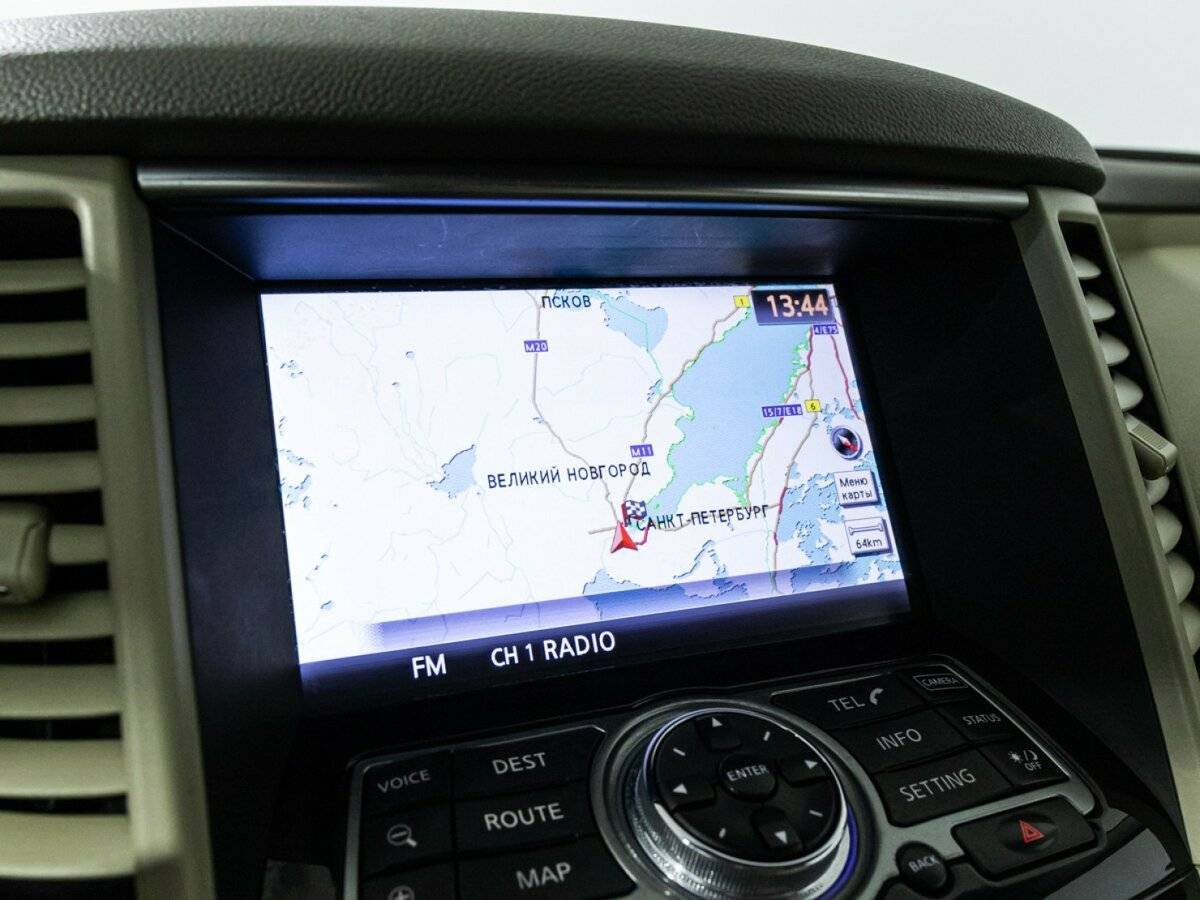 Купить Infiniti FX с пробегом. Фото: #19