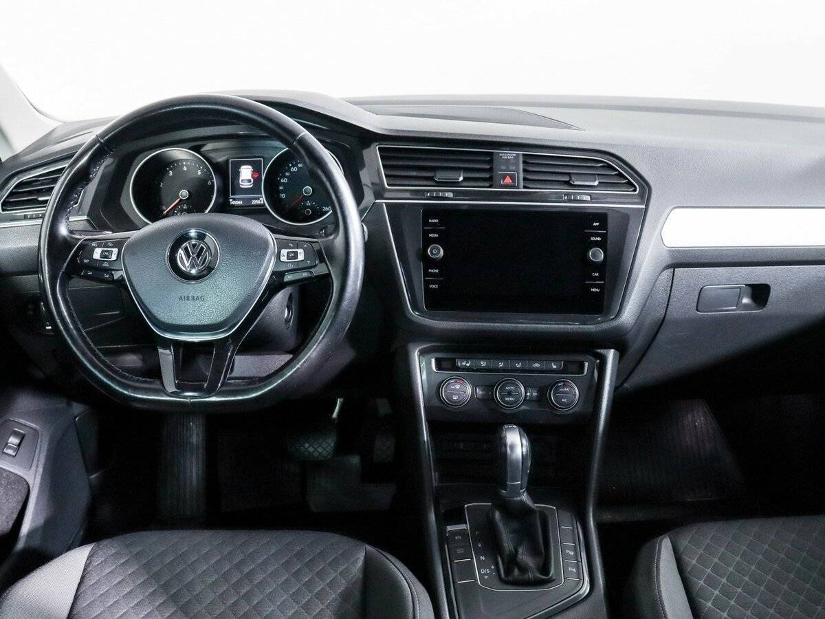 Купить Volkswagen Tiguan с пробегом. Фото: #8