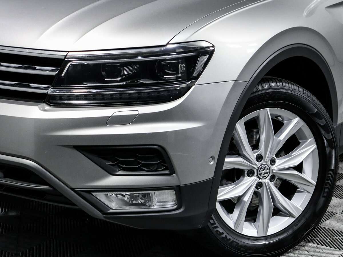 Купить Volkswagen Tiguan с пробегом. Фото: #15