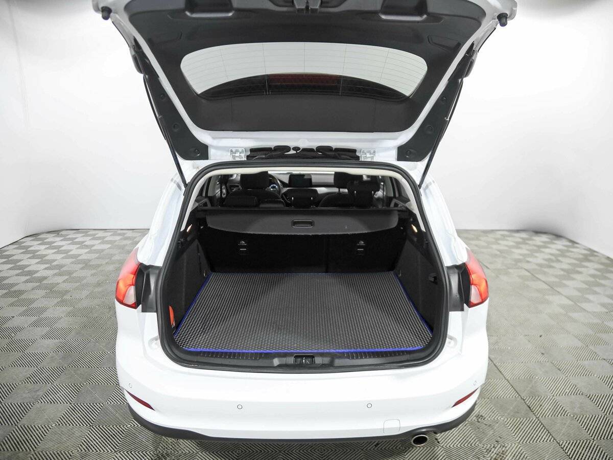 Купить Ford Focus с пробегом. Фото: #19