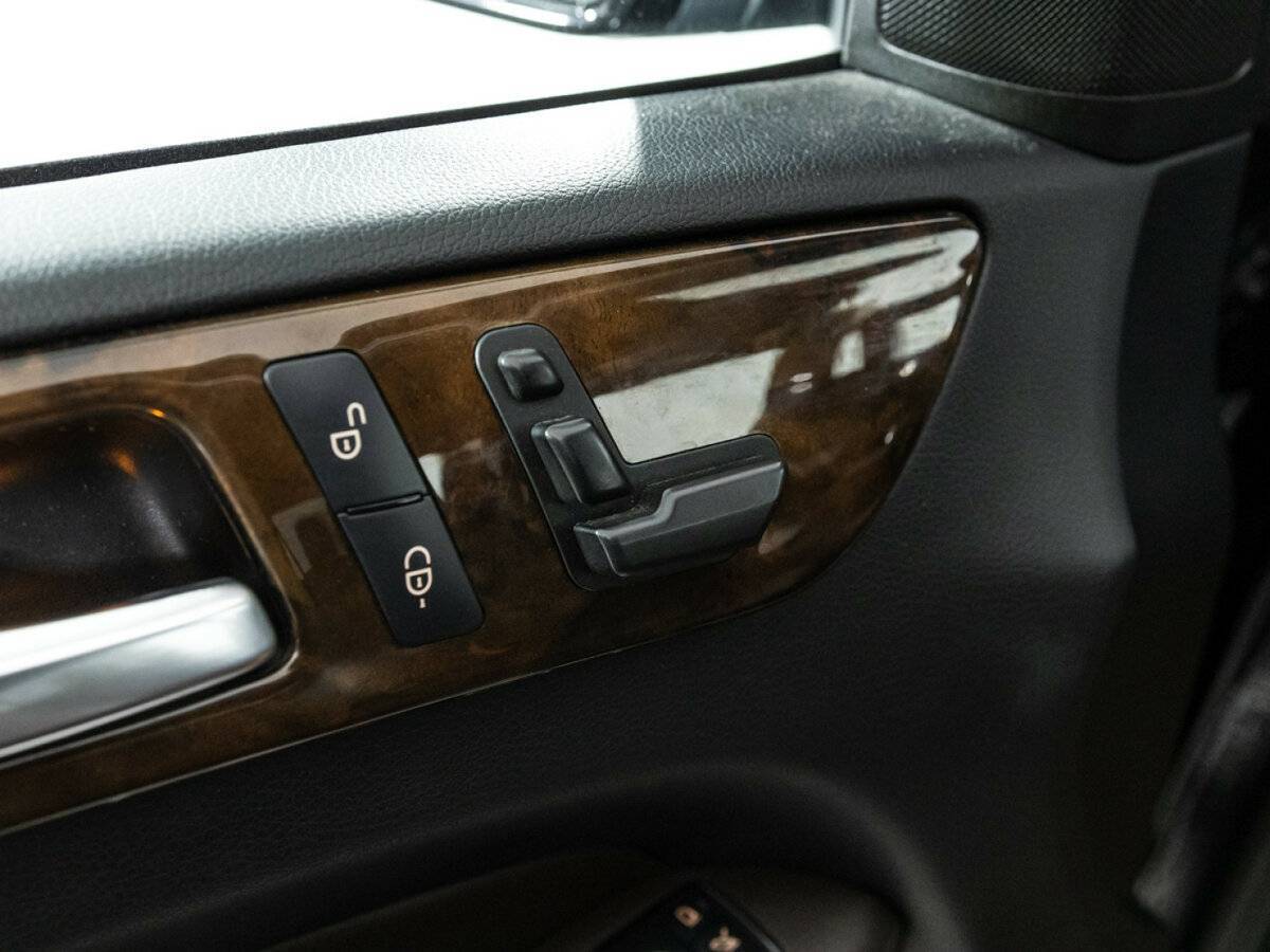 Купить Mercedes-Benz M-Класс с пробегом. Фото: #18