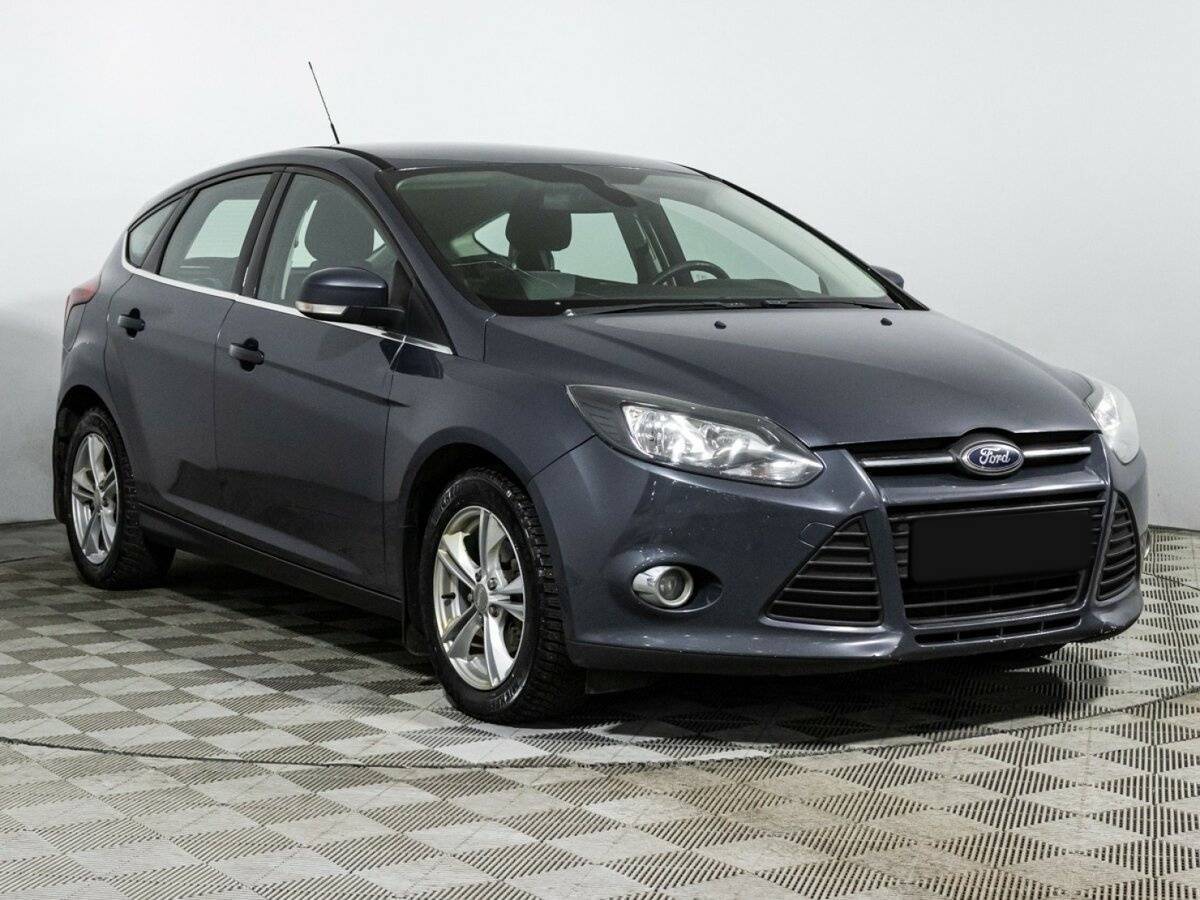 Купить Ford Focus с пробегом. Фото: #2