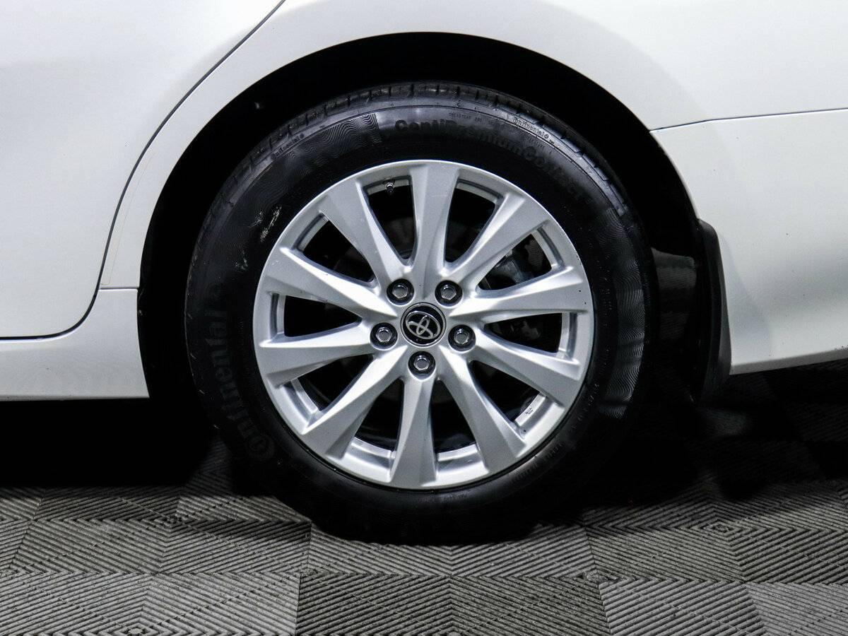 Купить Toyota Camry с пробегом. Фото: #14