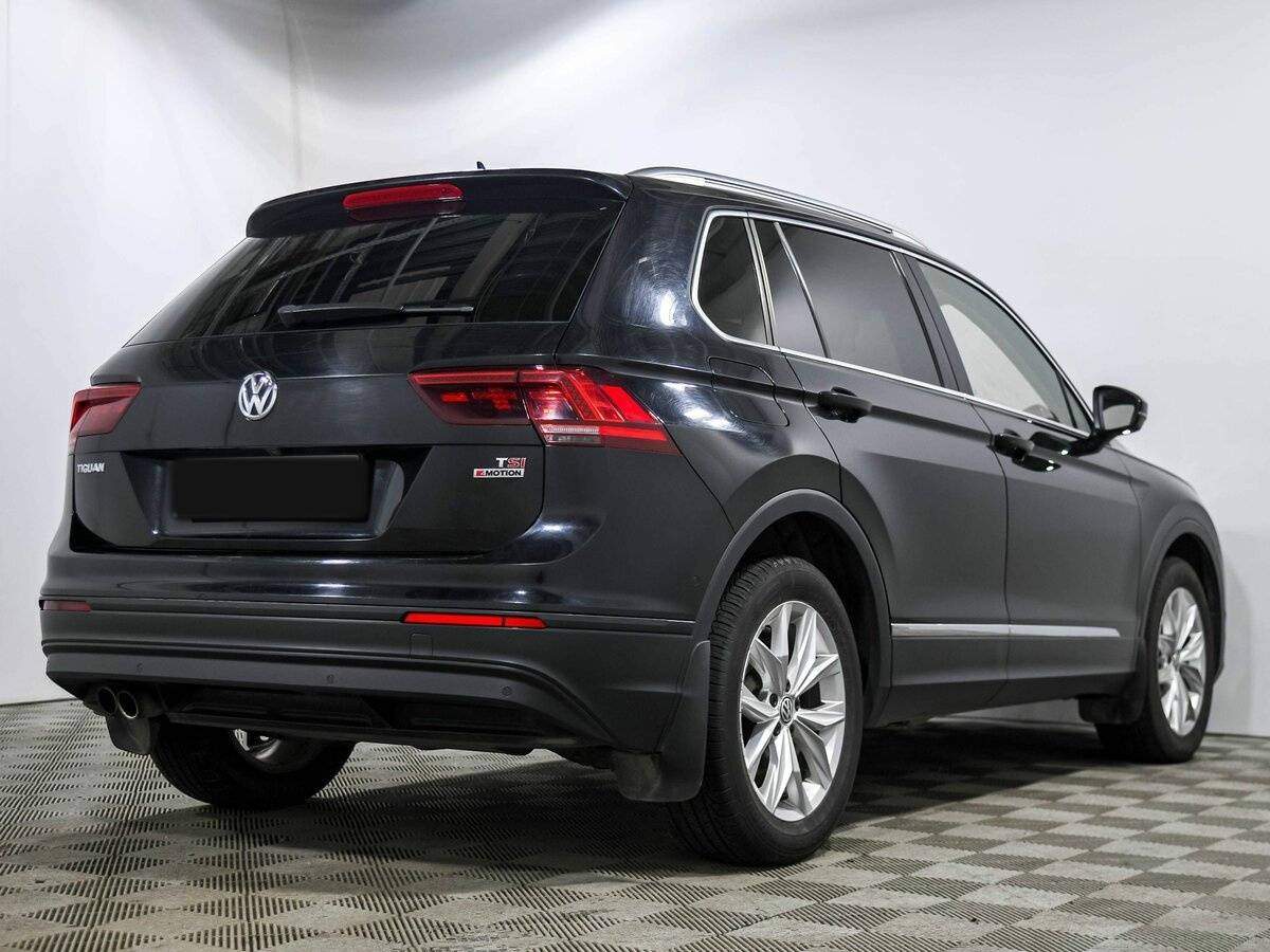 Купить Volkswagen Tiguan с пробегом. Фото: #3