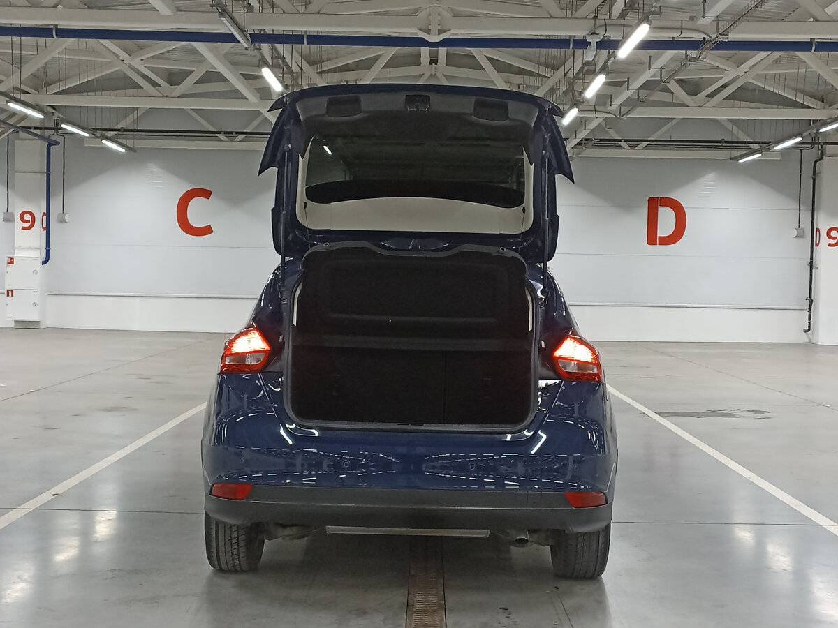 Купить Ford Focus с пробегом. Фото: #9