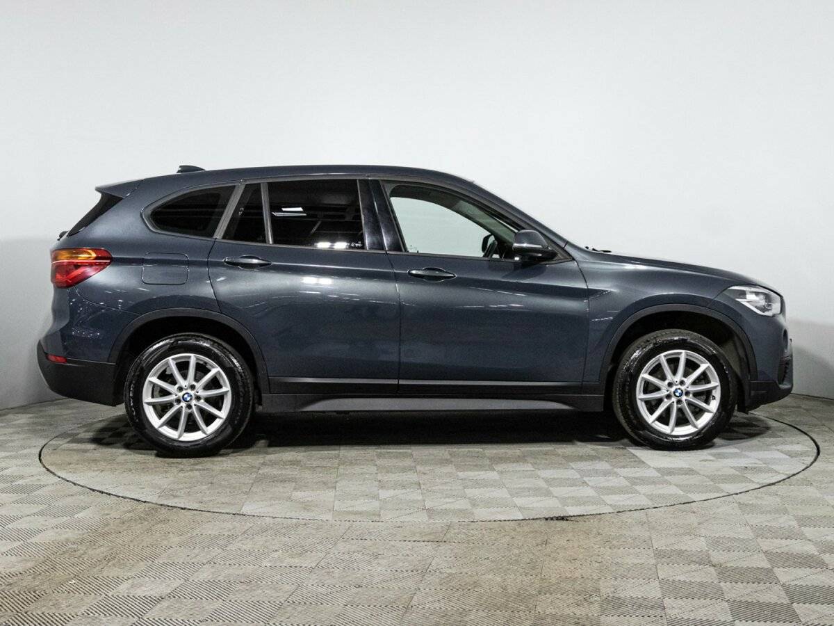 Купить BMW X1 с пробегом. Фото: #3