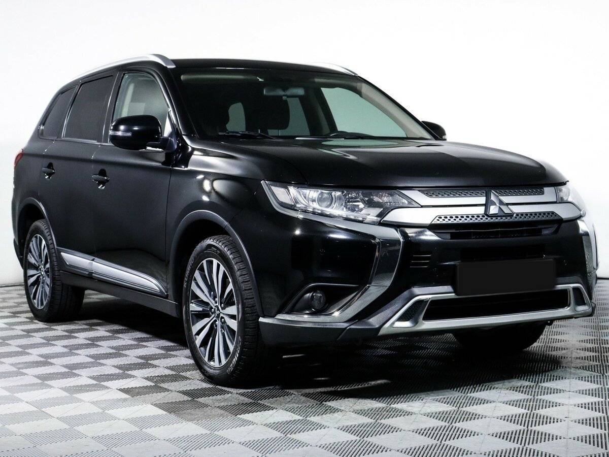 Купить Mitsubishi Outlander с пробегом. Фото: #2