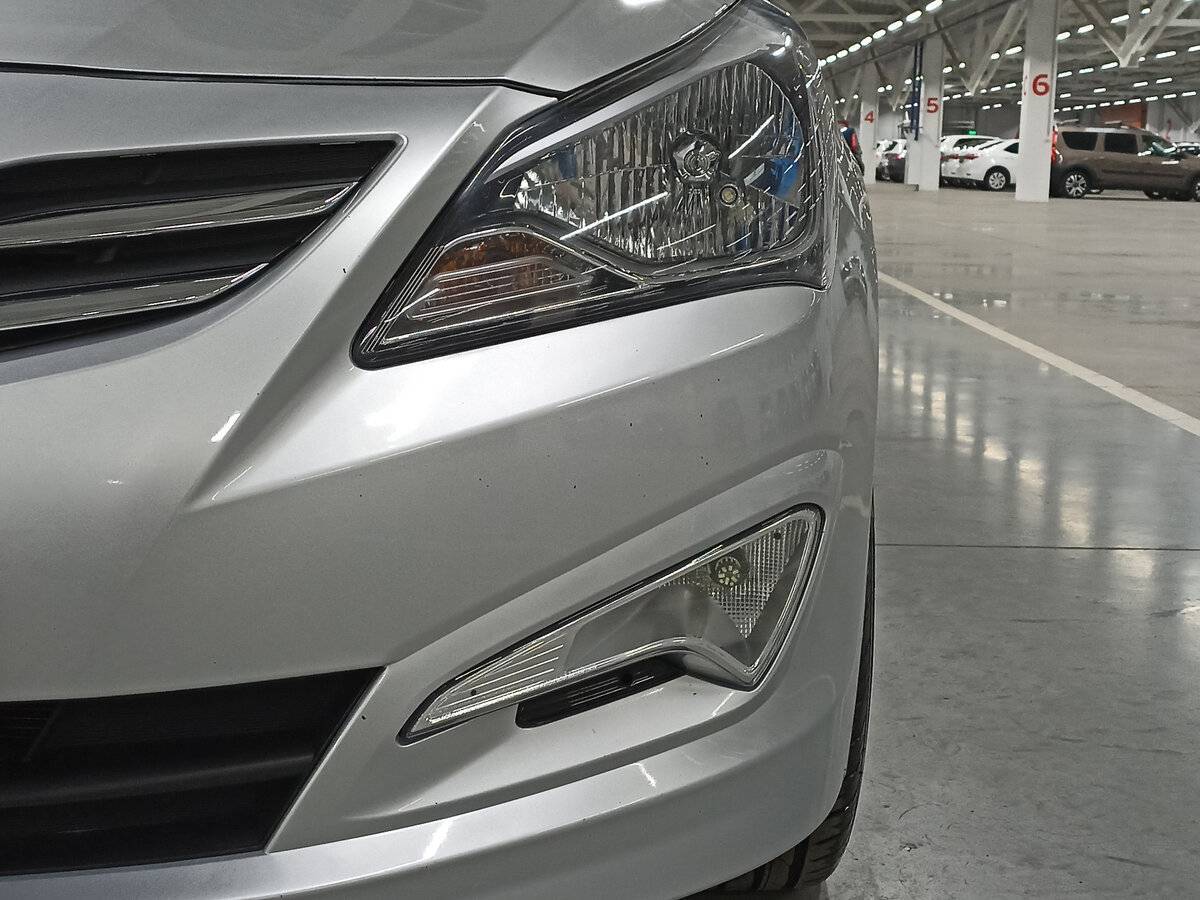 Купить Hyundai Solaris с пробегом. Фото: #16