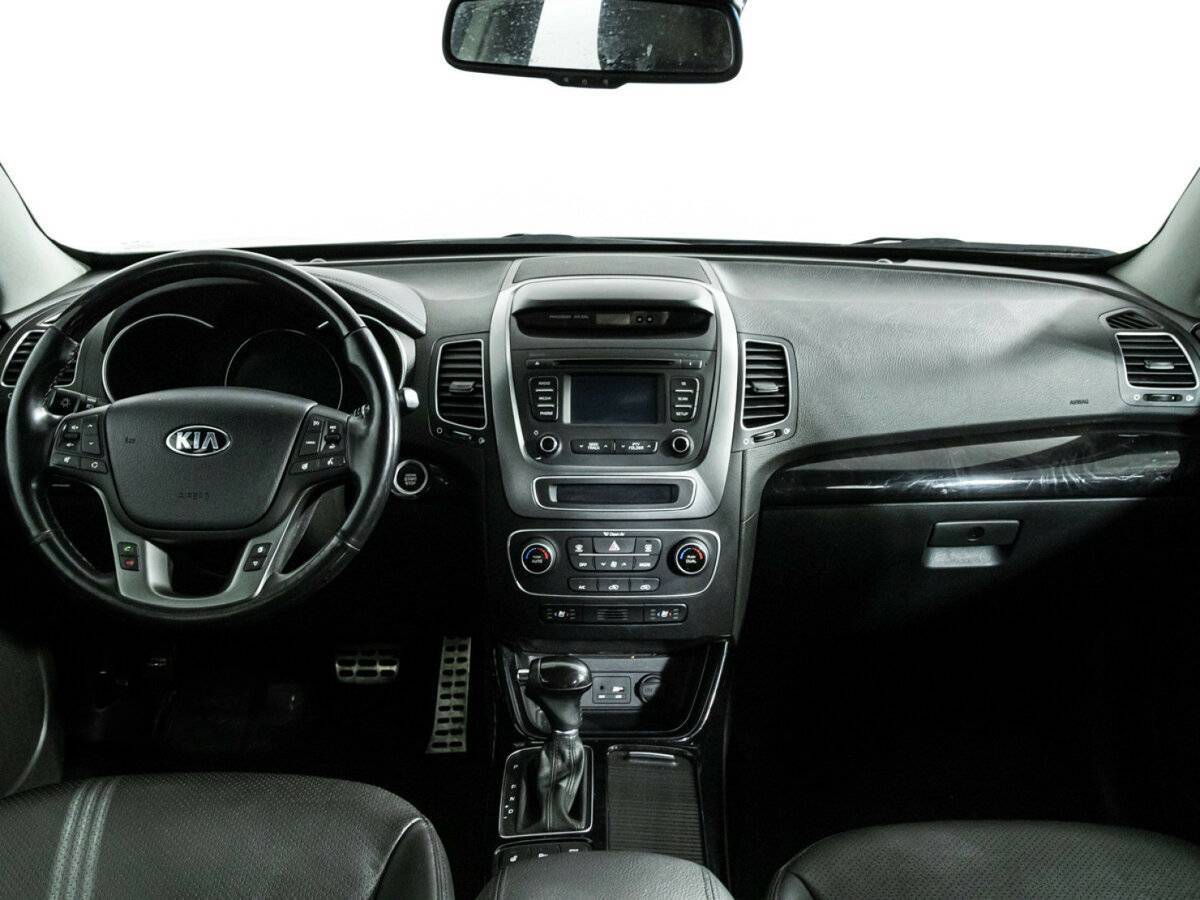 Купить Kia Sorento с пробегом. Фото: #10
