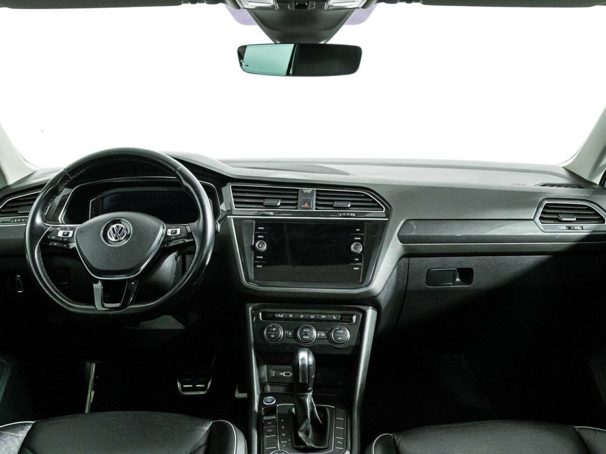 Купить Volkswagen Tiguan с пробегом. Фото: #12