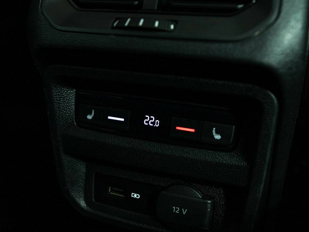 Купить Volkswagen Tiguan с пробегом. Фото: #24