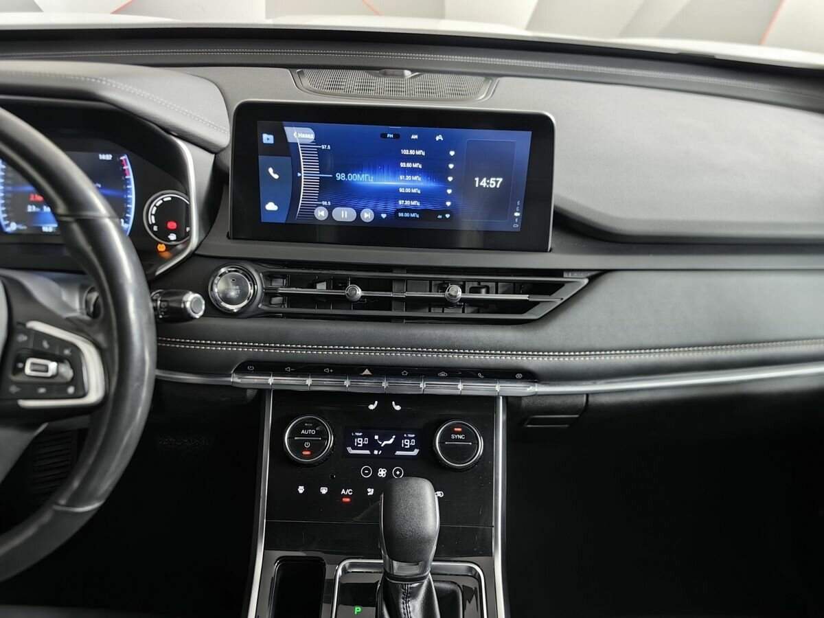 Купить Chery Tiggo 8 с пробегом. Фото: #10