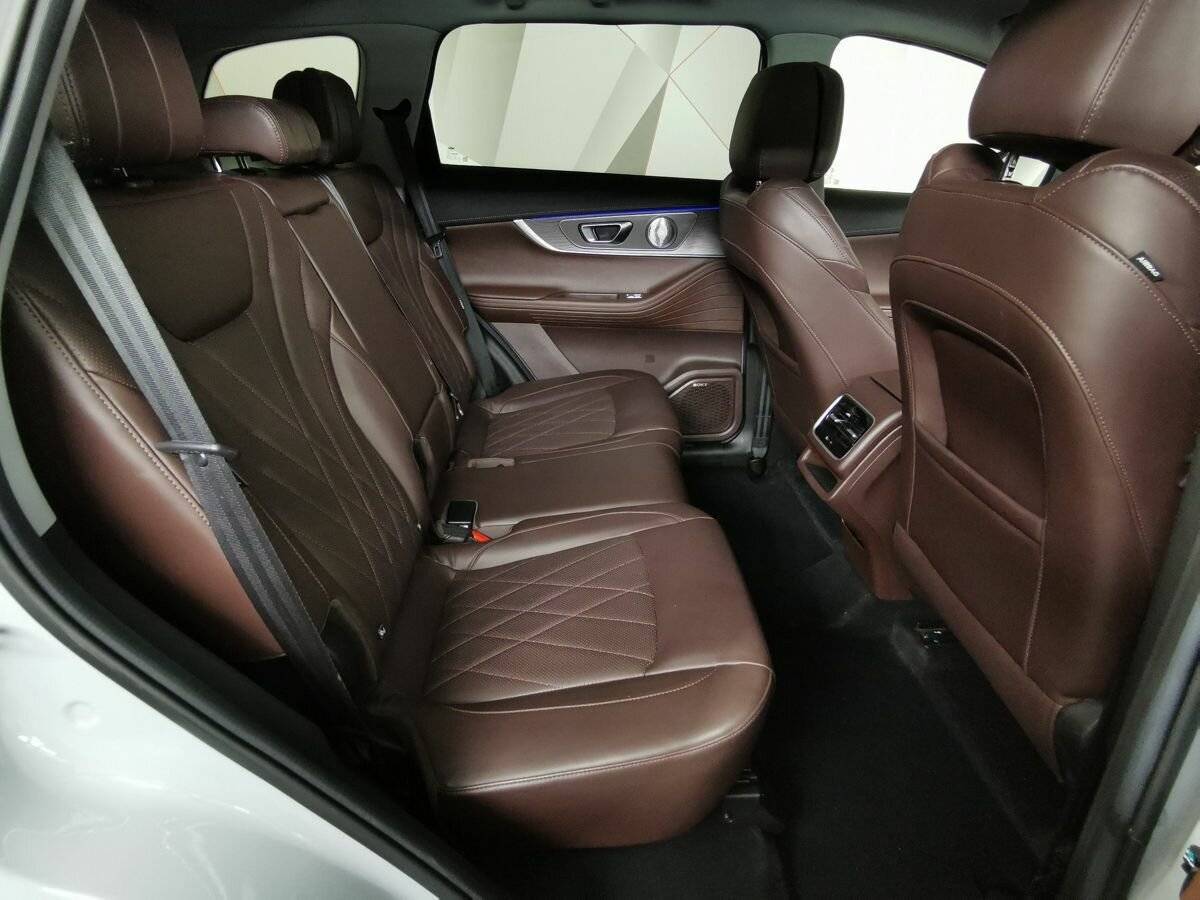 Купить Chery Tiggo 8 Pro Max с пробегом. Фото: #11