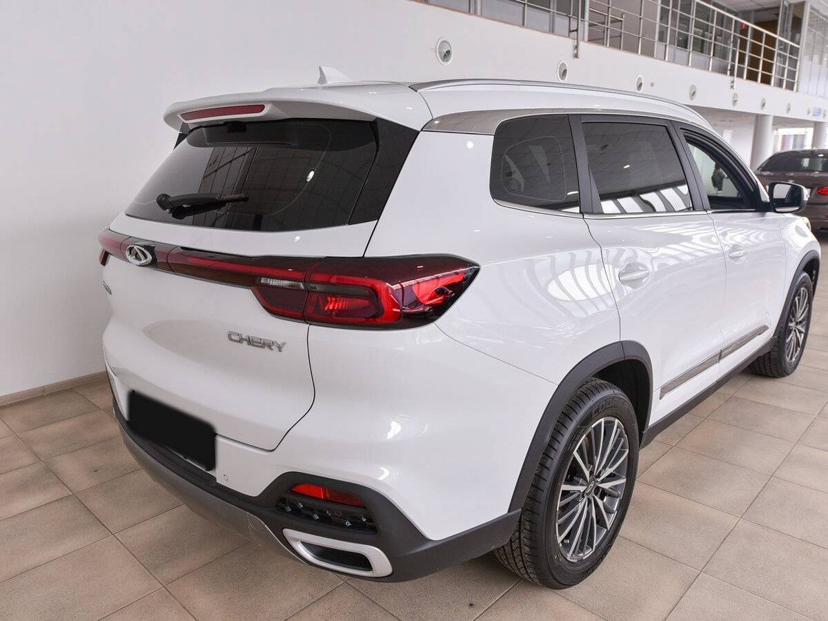 Купить Chery Tiggo 8 с пробегом. Фото: #3