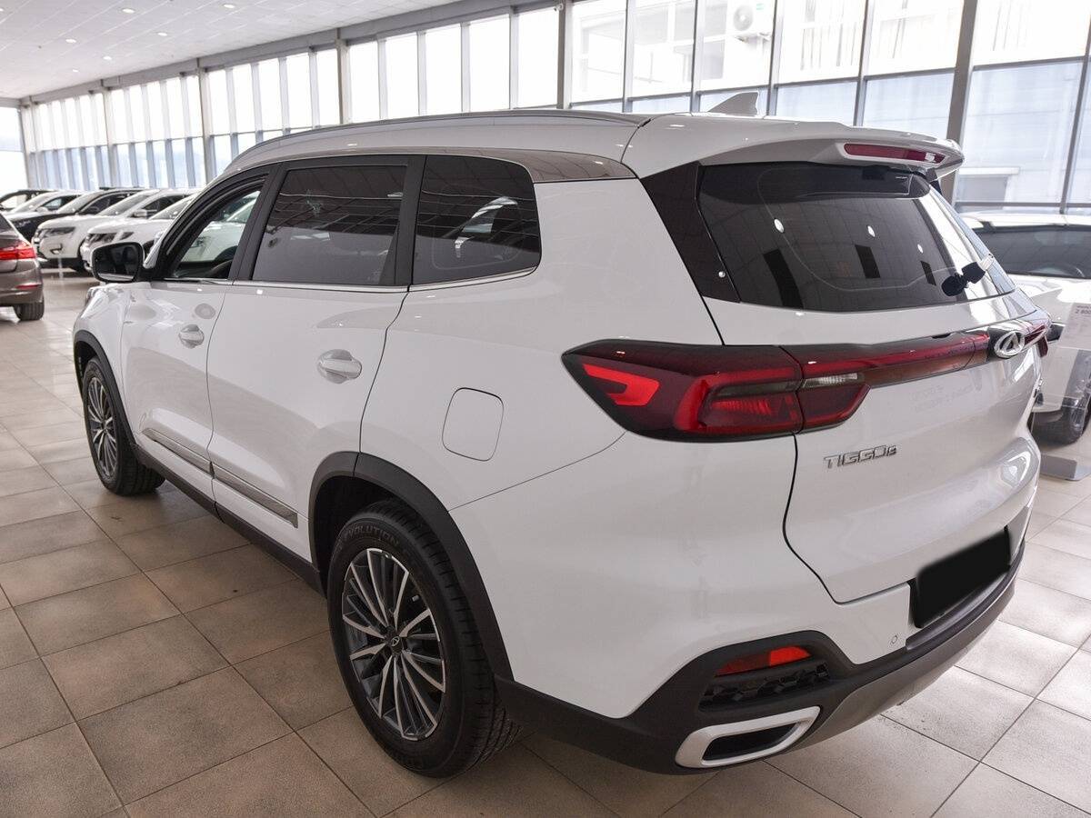 Купить Chery Tiggo 8 с пробегом. Фото: #4