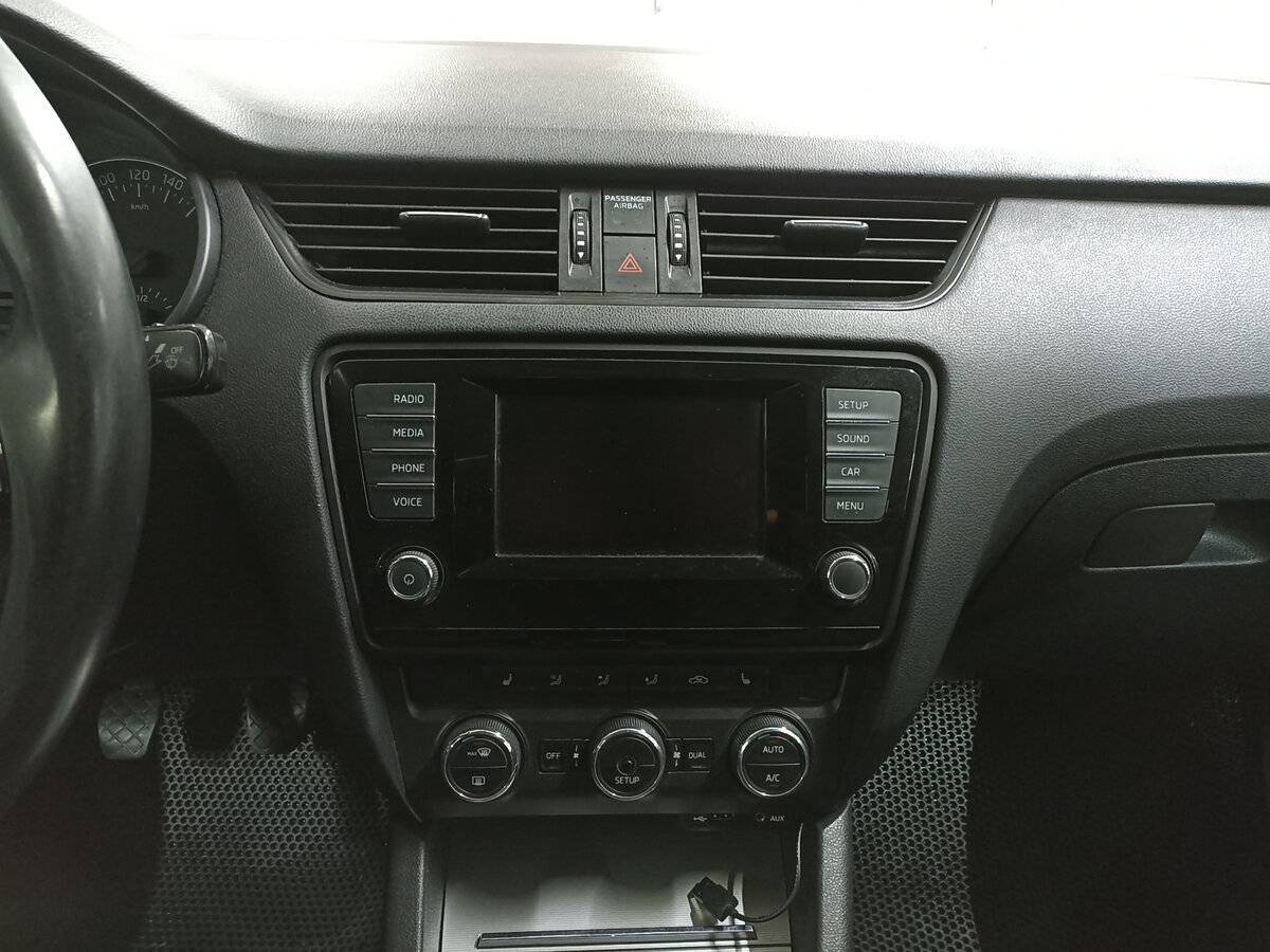 Купить Skoda Octavia с пробегом. Фото: #14