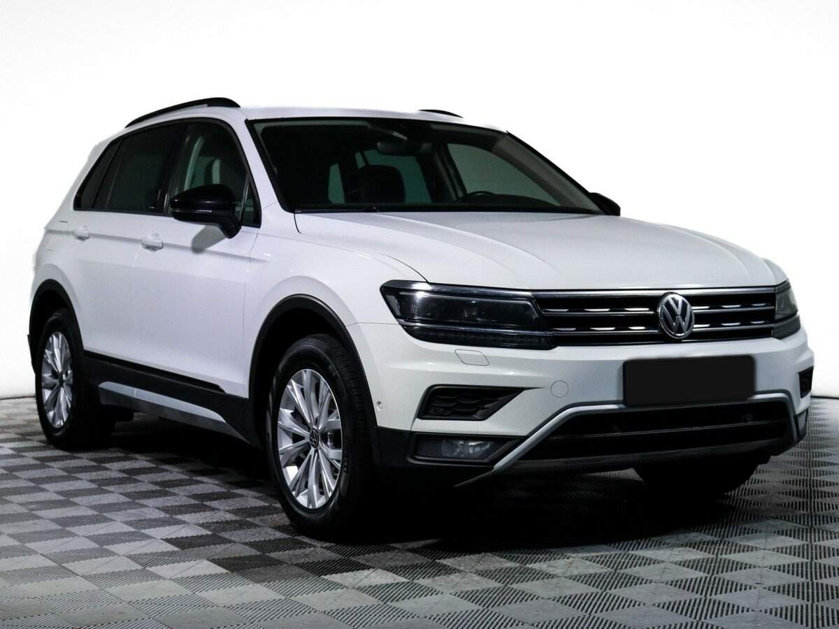 Купить Volkswagen Tiguan с пробегом. Фото: #2