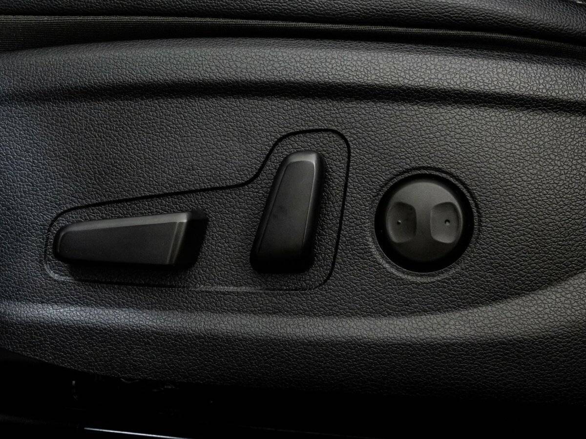 Купить Hyundai Santa Fe с пробегом. Фото: #15