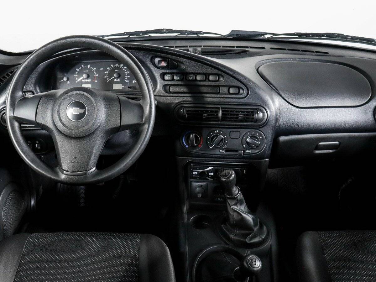 Купить Chevrolet Niva с пробегом. Фото: #8